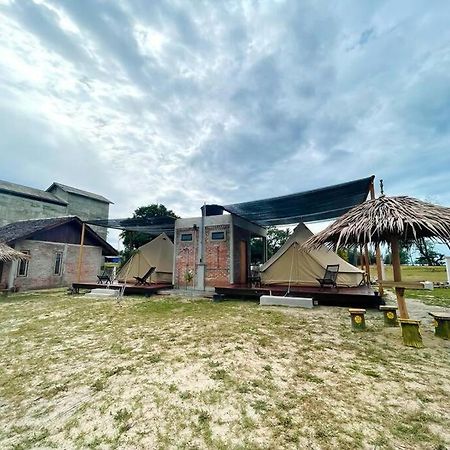 Rembulan Escape Bell Tent 1 Kampung Penarik Ngoại thất bức ảnh